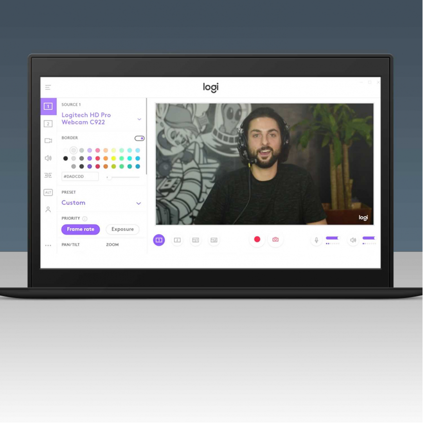 Веб-камера Logitech C922 Pro Stream (Full HD 1080p/30fps, 720p/60fps, автофокус, угол обзора 78°, стереомикрофон, лицензия XSplit на 3мес, кабель 1.5м, штатив) (арт. 960-001088, M/N: V-U0028) Веб-камера Logitech C922 Pro Stream (Full HD 1080p/30fps, 720p/60fps, автофокус, угол обзора 78°, стереомикрофон, лицензия XSplit на 3мес, кабель 1.5м, штатив) (арт. 960-001088, M/N: V-U0028)
